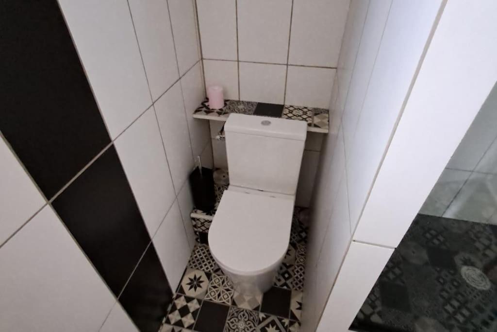 Agreable T2 Classe 3 Etoiles, Refait A Neuf, Dans Quartier Calme Rodez Exterior photo